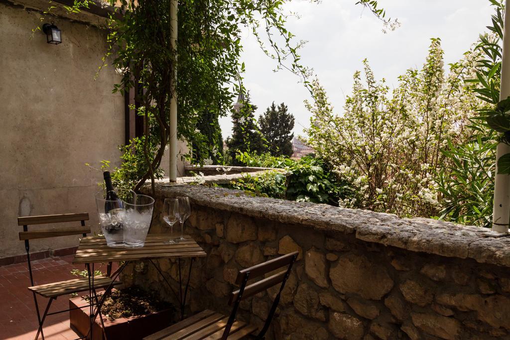 Casa Corvina Apartment *